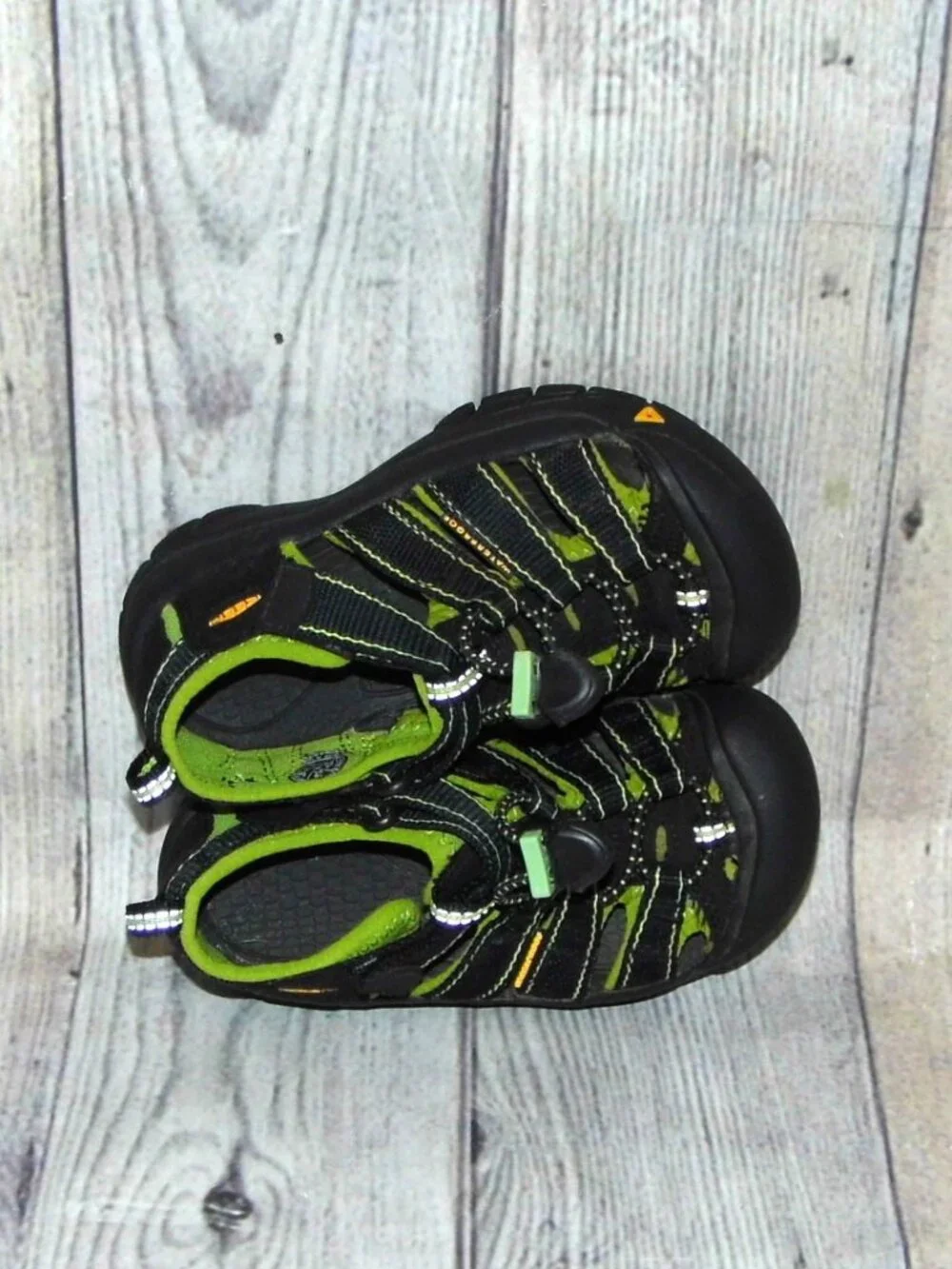 KEEN Newport Black/Green Sport Sandals Toddler Size 10